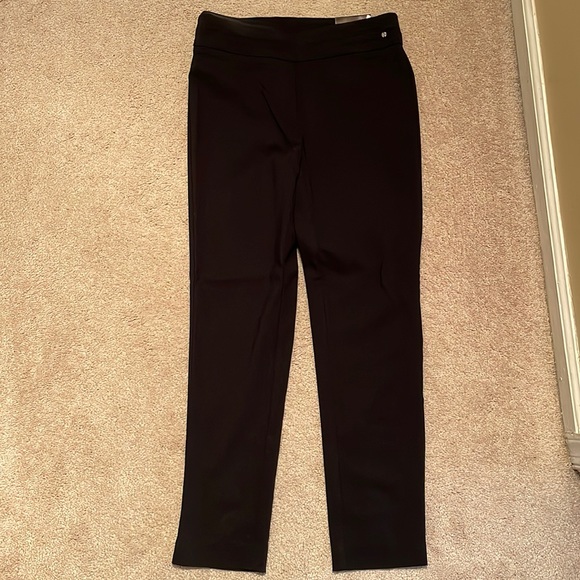 Low Rise, Streamlined Fit Black Pants - Picture 1 of 4